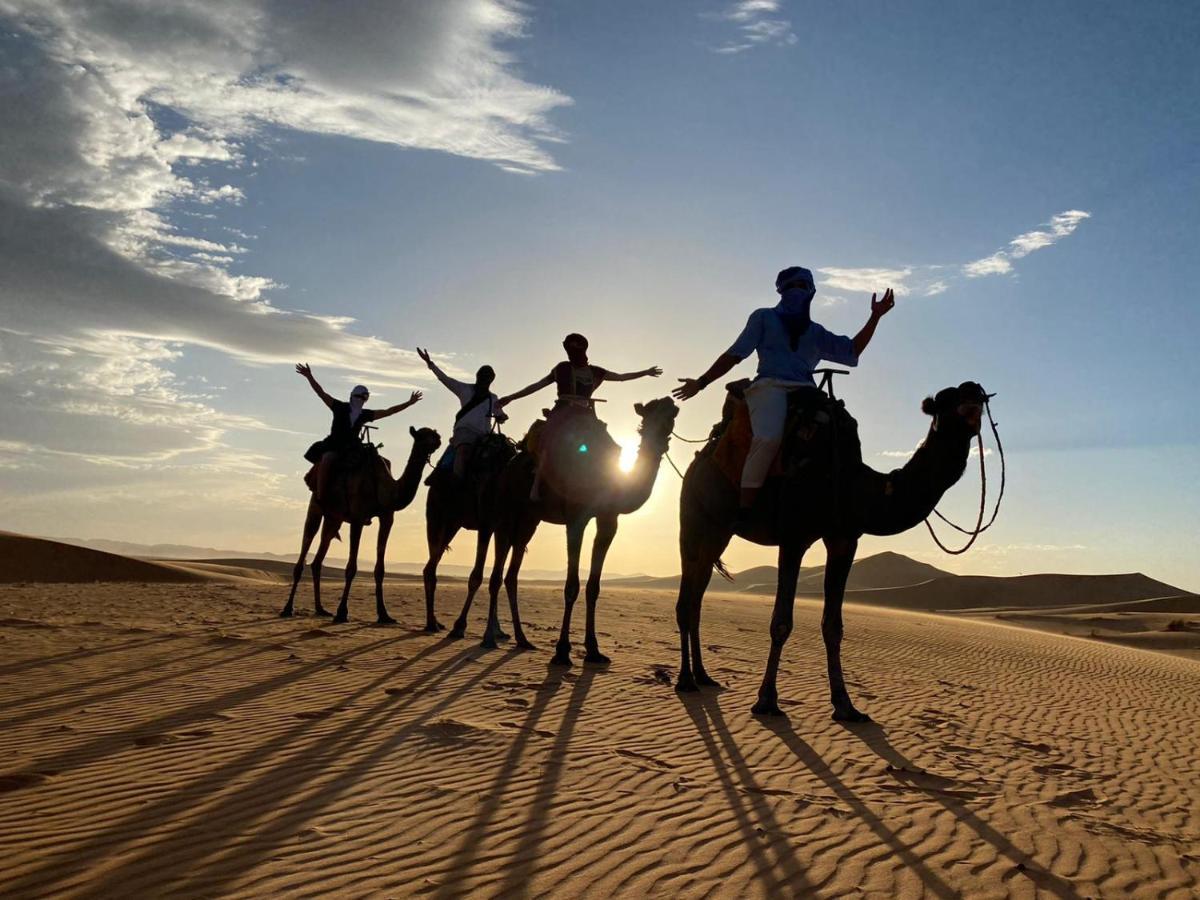 Luxury Trek Desert Camp Merzuga Kültér fotó