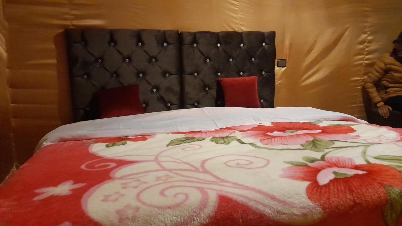 Luxury Trek Desert Camp Merzuga Kültér fotó