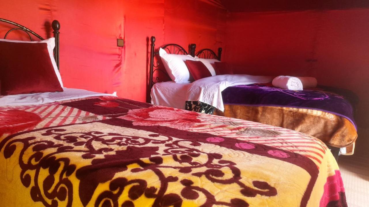 Luxury Trek Desert Camp Merzuga Kültér fotó