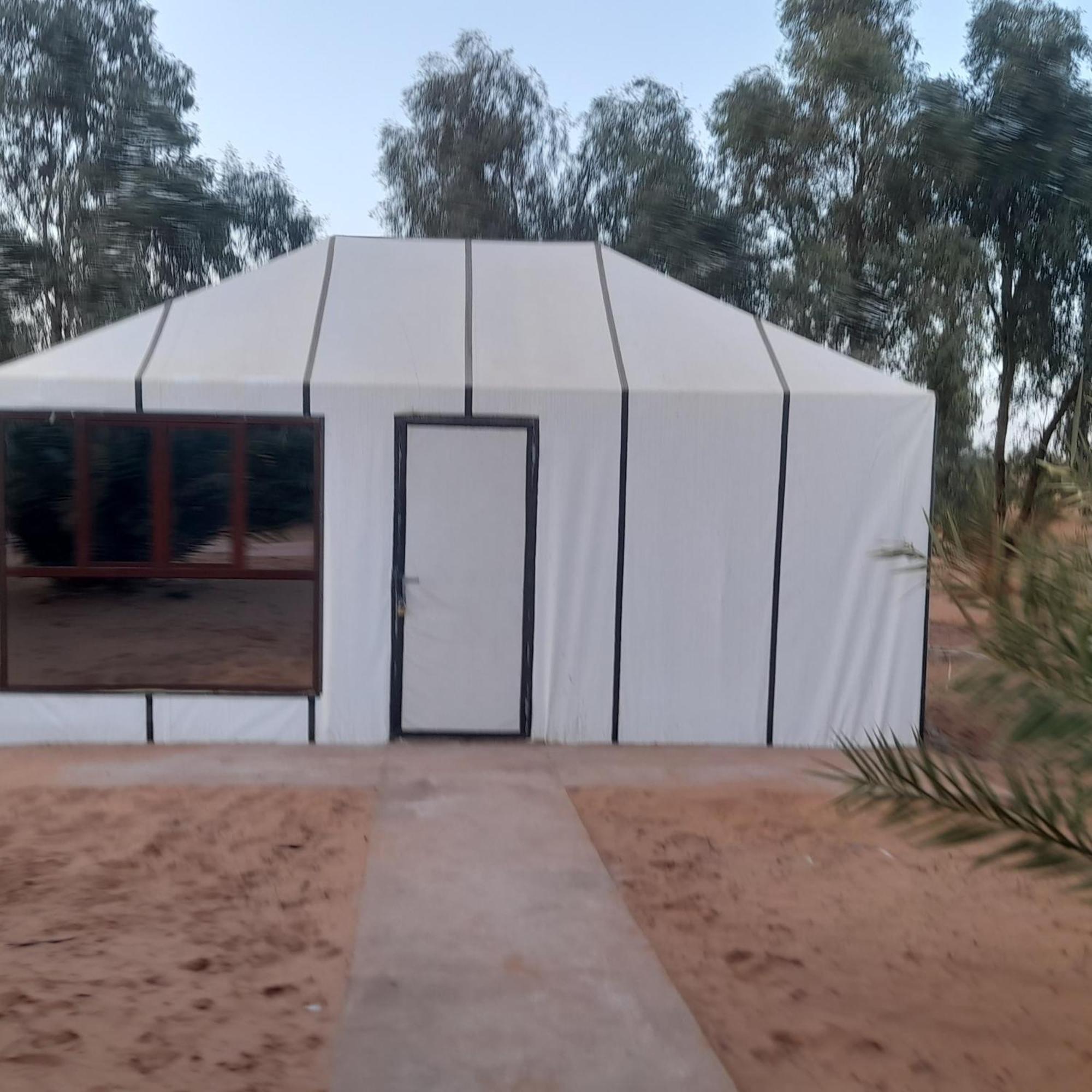 Luxury Trek Desert Camp Merzuga Kültér fotó