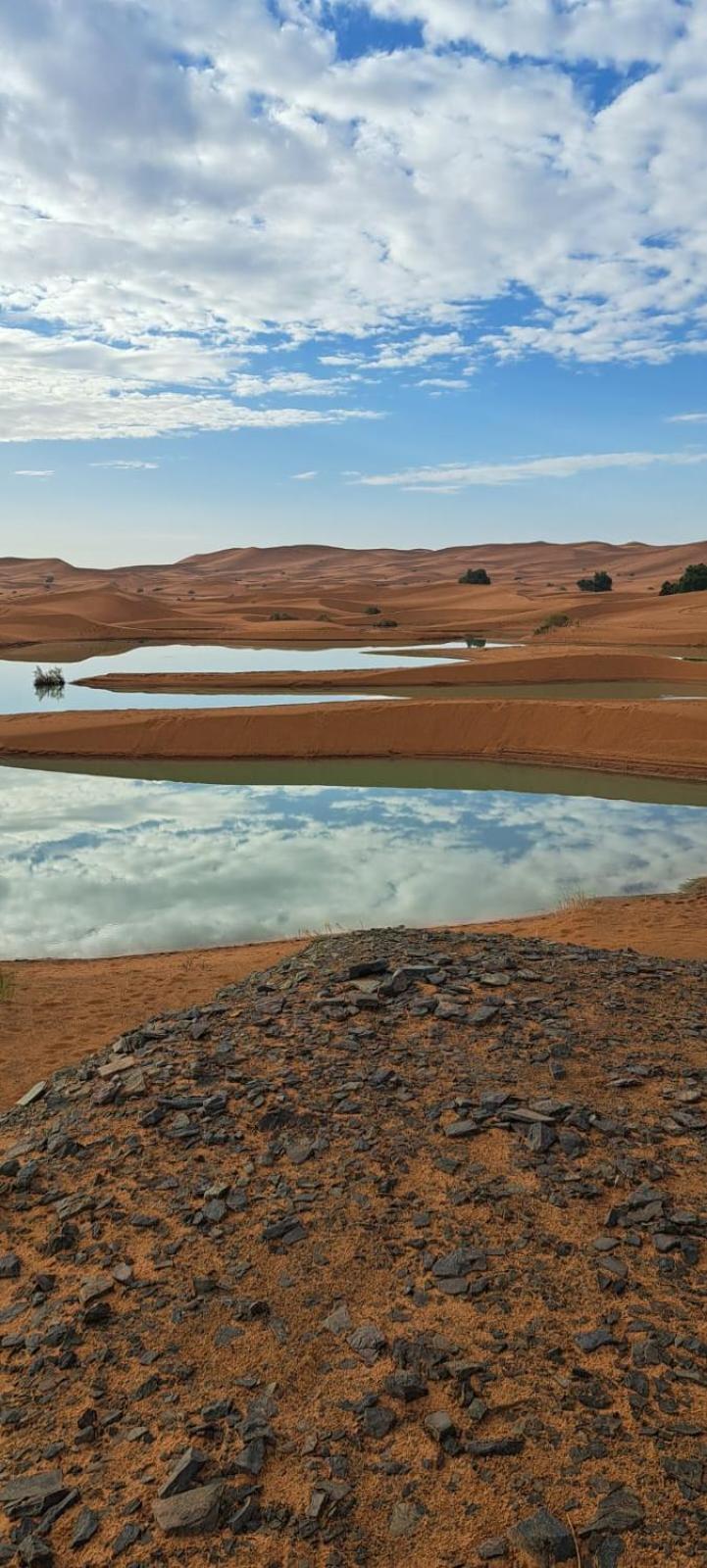 Luxury Trek Desert Camp Hotel Merzuga Kültér fotó