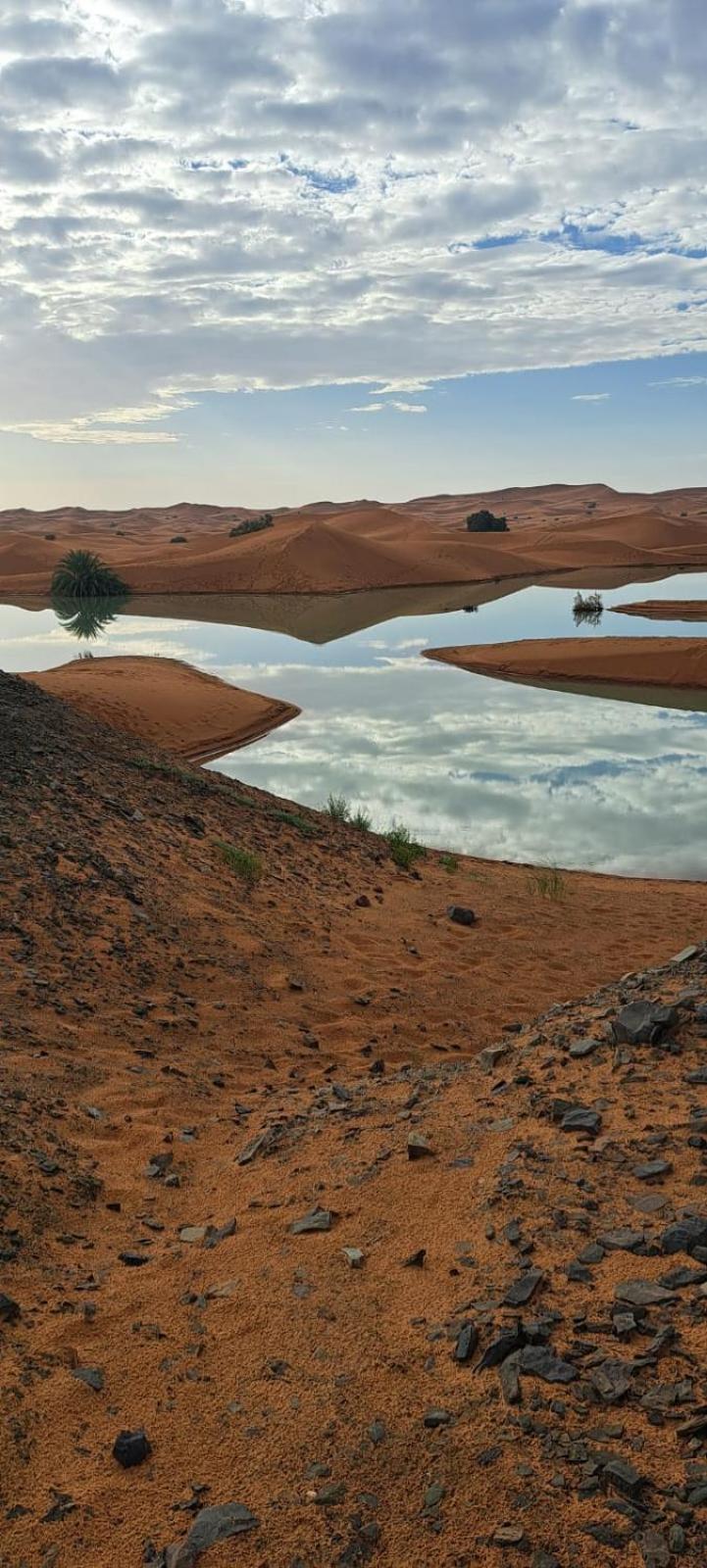 Luxury Trek Desert Camp Hotel Merzuga Kültér fotó